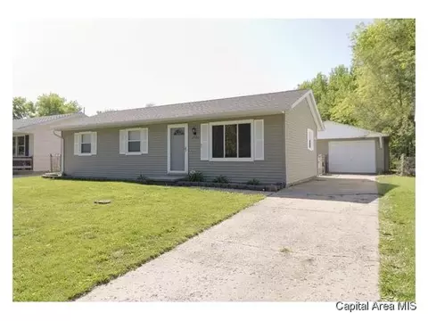 2726 Black Ave, Springfield, IL 62702 photo 1