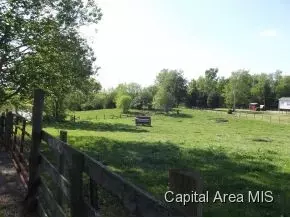 431 Gabriel Rd, Springfield, IL 62712 photo 2