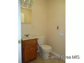 3041 S 13th St, Springfield, IL 62703 photo 10