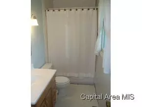 2136 Warwick, Springfield, IL 62704 photo 9