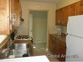 2143 S Walnut, Springfield, IL 62704 photo 6