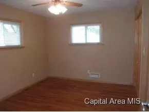 2143 S Walnut, Springfield, IL 62704 photo 10