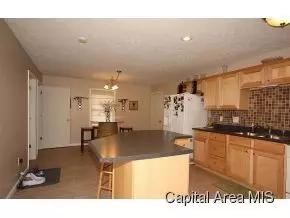 2912 Tanner Rd, Springfield, IL 62702 photo 7
