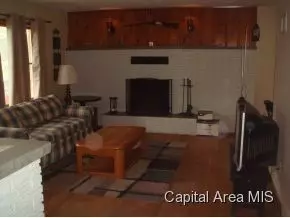 114 Circle Dr, Springfield, IL 62703 photo 5