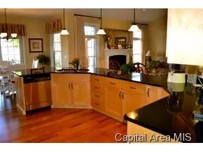 1705 Providence, Springfield, IL 62711 photo 11