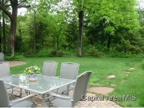 1659 Ruth Pl, Springfield, IL 62704 photo 8