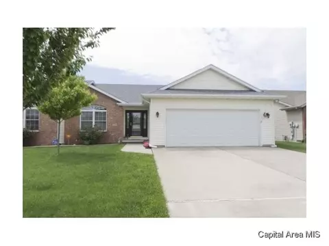 7105 Preston Dr, Springfield, IL 62711 photo 1