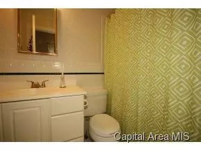 607 N Main, Athens, IL 62613 photo 23
