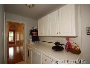 607 N Main, Athens, IL 62613 photo 8