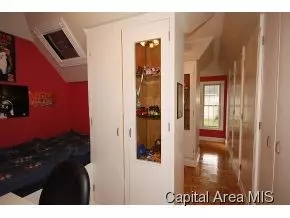 607 N Main, Athens, IL 62613 photo 15