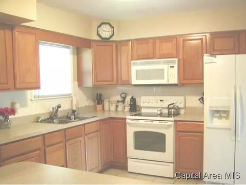 69 Glen Aire, Springfield, IL 62703 photo 4