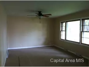 1924 Lee Street St, Springfield, IL 62703 photo 9