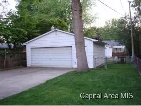 2629 S 9th St, Springfield, IL 62703 photo 2