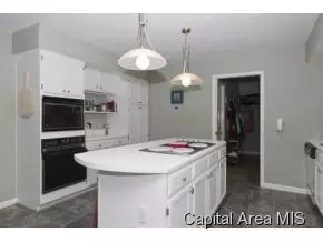 3 Forest Green Dr, Springfield, IL 62711 photo 17