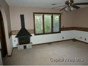 8 Shaw Ct, Macon, IL 62544 photo 13