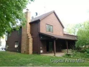 8 Shaw Ct, Macon, IL 62544 photo 2