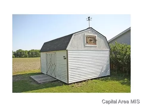 500 E Wineman St, Auburn, IL 62615 photo 23