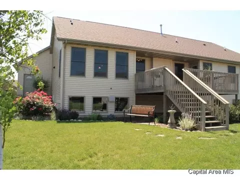 6505 Winterberry Ln, Springfield, IL 62712 photo 2