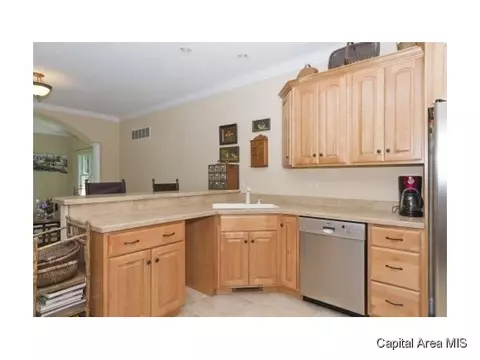 1996 Warson, Springfield, IL 62704 photo 12