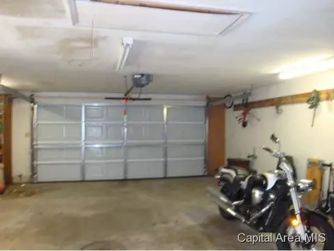 2300 S Pasfield, Springfield, IL 62704 photo 8