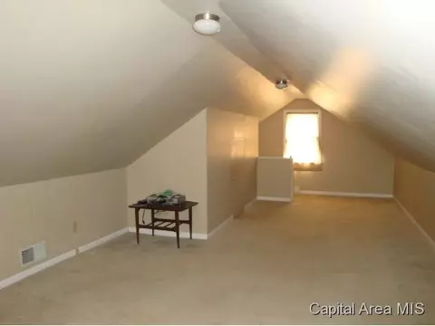 2300 S Pasfield, Springfield, IL 62704 photo 7