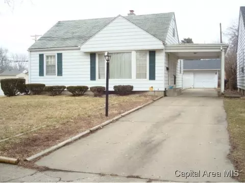 2300 S Pasfield, Springfield, IL 62704 photo 1