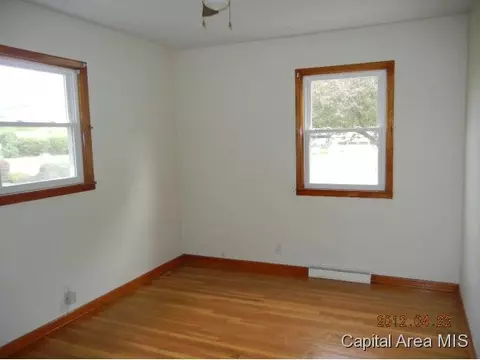2109 E Ash St, Springfield, IL 62703 photo 6