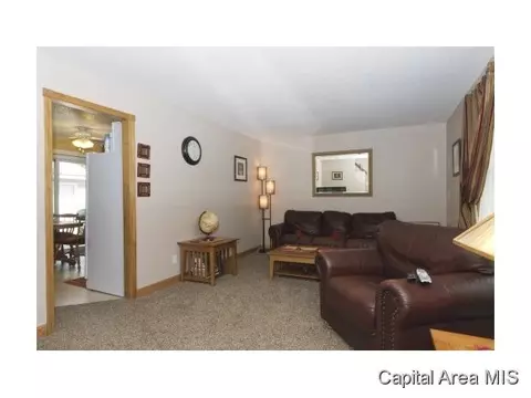 2913 Sherborn, Springfield, IL 62702 photo 5