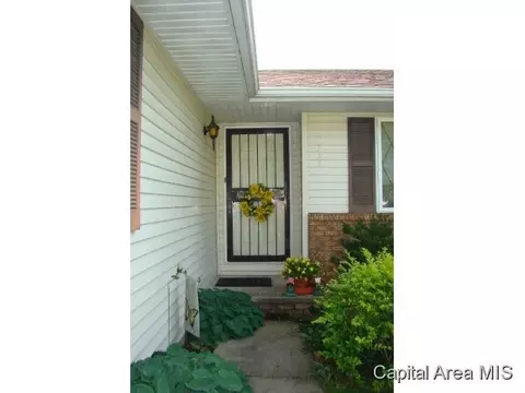 3917 Jonquil Dr, Springfield, IL 62707 photo 3