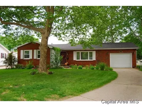 37 Abbott, Springfield, IL 62704 photo 2