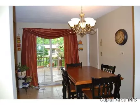 37 Abbott, Springfield, IL 62704 photo 5