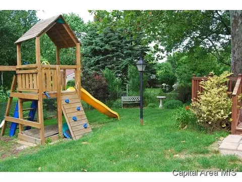 37 Abbott, Springfield, IL 62704 photo 22