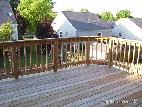 1613 Brenda Ct, Springfield, IL 62702 photo 12