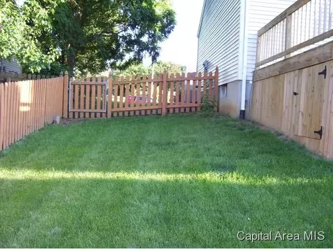 1613 Brenda Ct, Springfield, IL 62702 photo 15