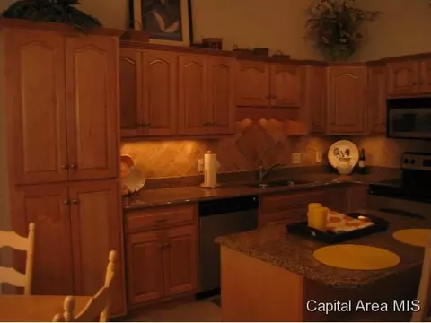 2708 Rutherford Trek, Springfield, IL 62711 photo 8