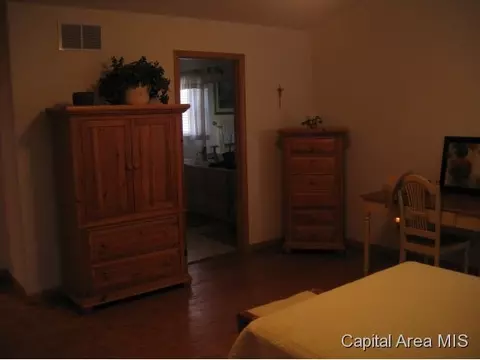 2708 Rutherford Trek, Springfield, IL 62711 photo 16