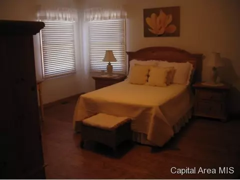 2708 Rutherford Trek, Springfield, IL 62711 photo 15