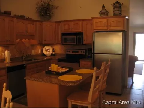2708 Rutherford Trek, Springfield, IL 62711 photo 9