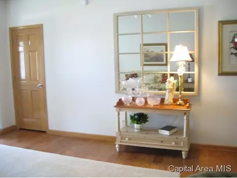 2708 Rutherford Trek, Springfield, IL 62711 photo 18