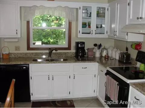2000 Croydon, Springfield, IL 62703 photo 2