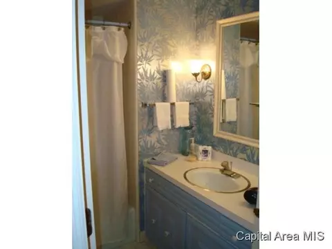 1600 Outer Park Dr, Springfield, IL 62704 photo 8