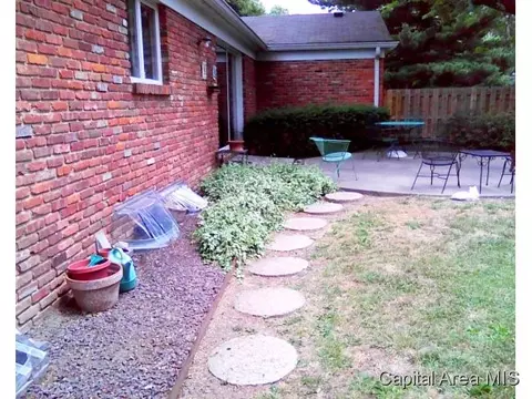 1600 Outer Park Dr, Springfield, IL 62704 photo 15