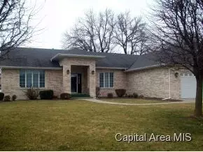 2024 W Laurel, Springfield, IL 62704 photo 1