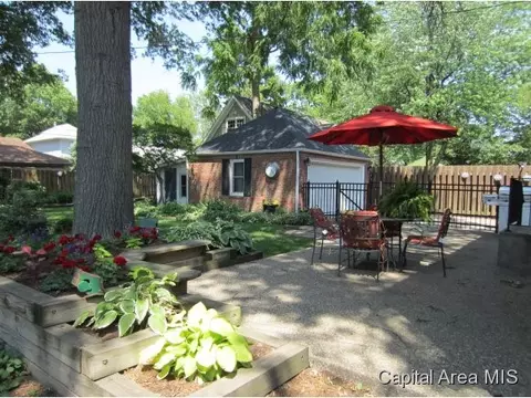 705 Williams Blvd, Springfield, IL 62704 photo 2