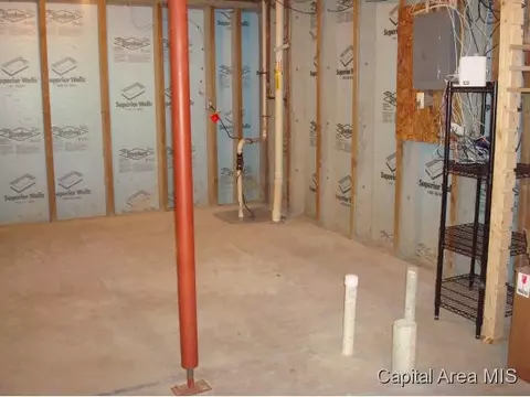 3709 Castle Hill Blvd, Springfield, IL 62712 photo 18