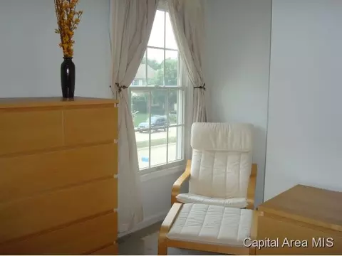 3709 Castle Hill Blvd, Springfield, IL 62712 photo 11