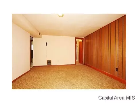 1932 N 24th St, Springfield, IL 62702 photo 5
