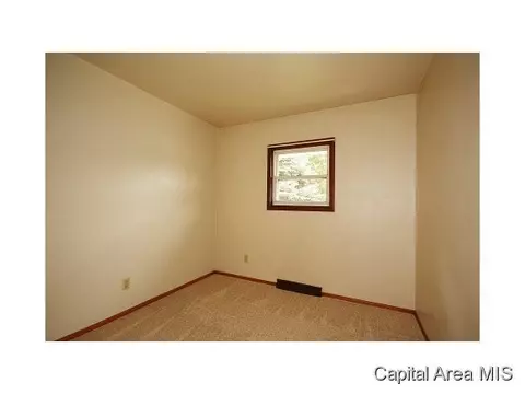 1932 N 24th St, Springfield, IL 62702 photo 9