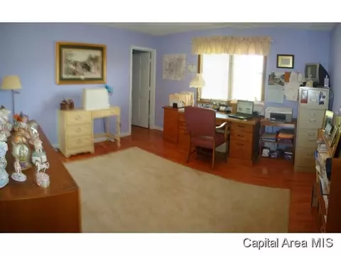 4200 Selfick Ln, Springfield, IL 62702 photo 7