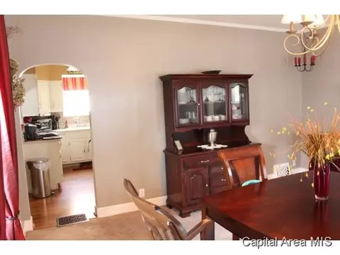 1711 S 4th St, Springfield, IL 62703 photo 10